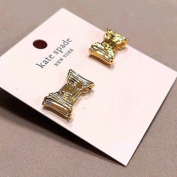 NEW Kate Spade All Wrapped Up Bow Studs in Gold - Picture 8 of 11
